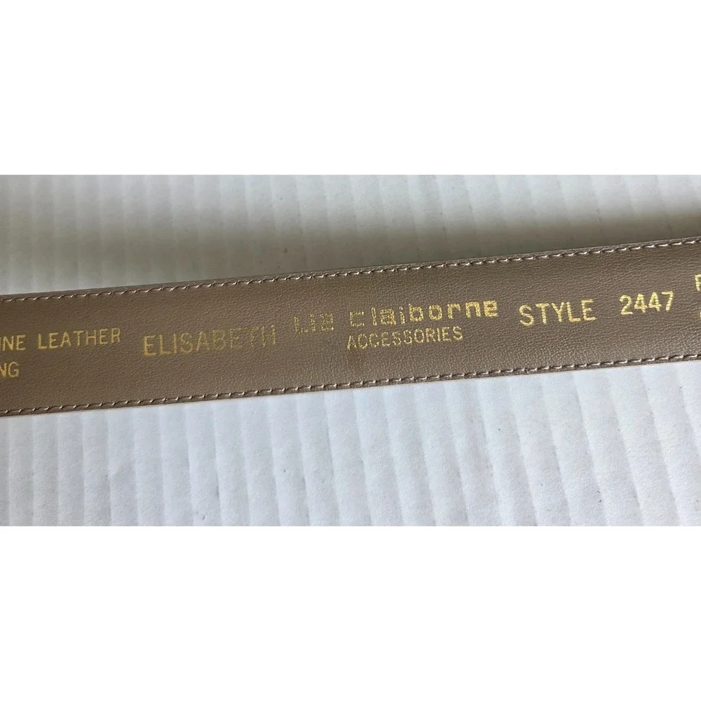 Liz Claiborne Beige Semi Aniline Leather Belt Gold Buckle Timeless 2447  18-20